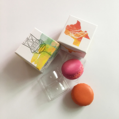 2 Pcs Makaron Printing Paper Gift Box Packing Makaron Display Dengan Tray Dalam