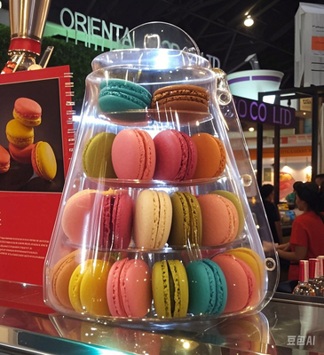 Pasokan Macaroon 9 kemasan Macaroon nampan Macaroon kotak kertas Macaroon plastik nampan Macaroon kotak hadiah Macaroon karton