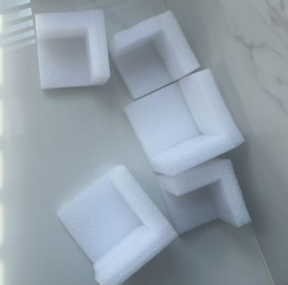 Epe pearl katun sudut pelindung lapisan papan busa berbentuk khusus pearl katun penyerap kejut dalam kotak pengemasan flocking