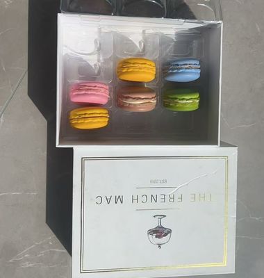 Kemasan Macaron Transparan Ramah Lingkungan dengan Cetak Kustom untuk Stand Pajangan dan Kotak Kado