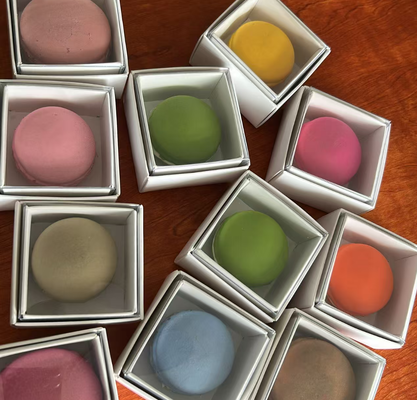 Baki Plastik Macaron Transparan Ramah Lingkungan dengan Custom Printing untuk Kemasan Makanan